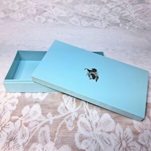 Vintage 70s Blue Grass Elizabeth Arden Collectible Trinket Jewelry Box Empty